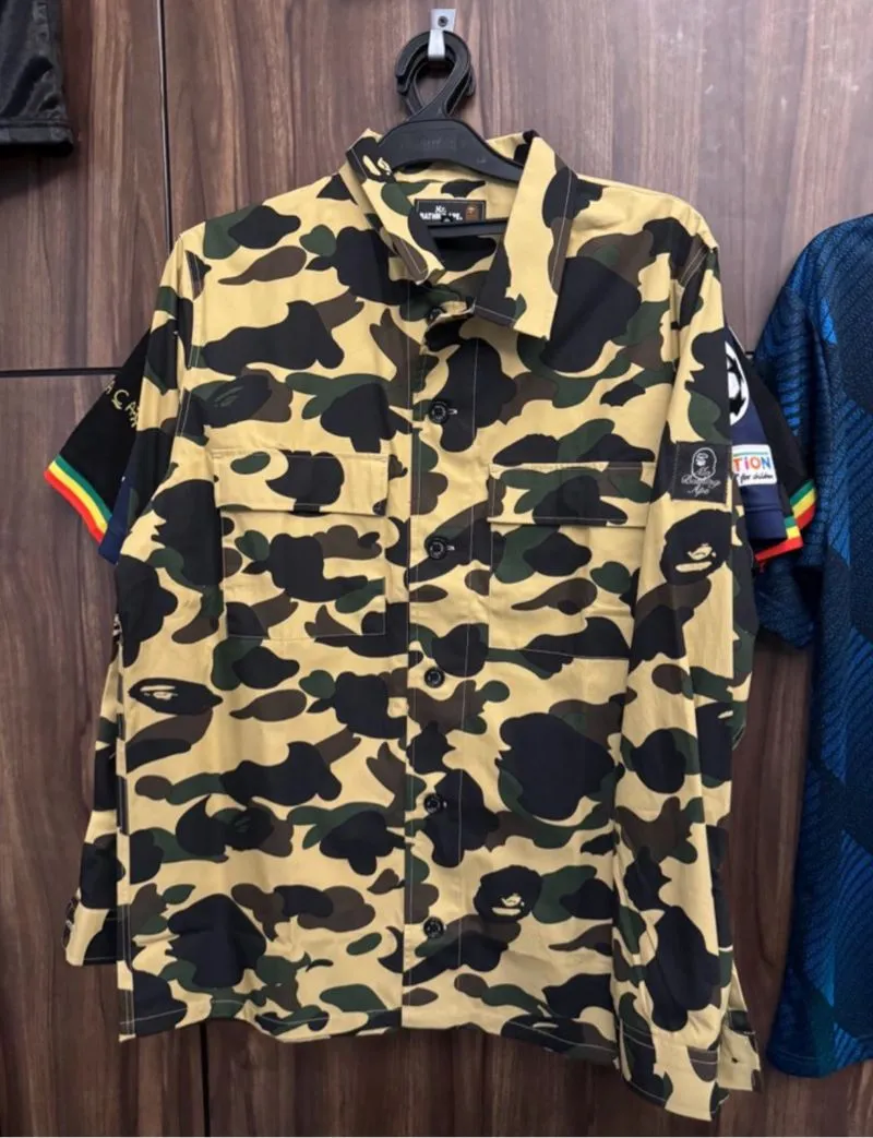 Bape A Bathing Ape 1st Camo BD Shirt Size L photo 1