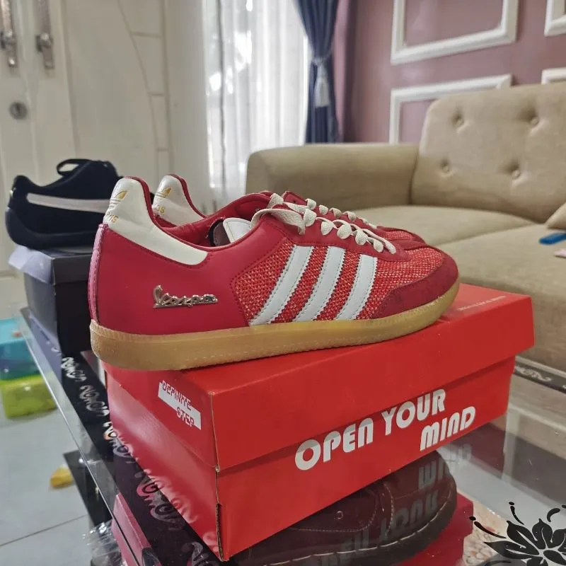 Adidas x vespa  photo 1