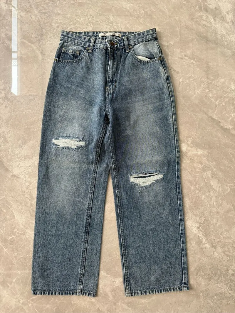 jeans photo 1