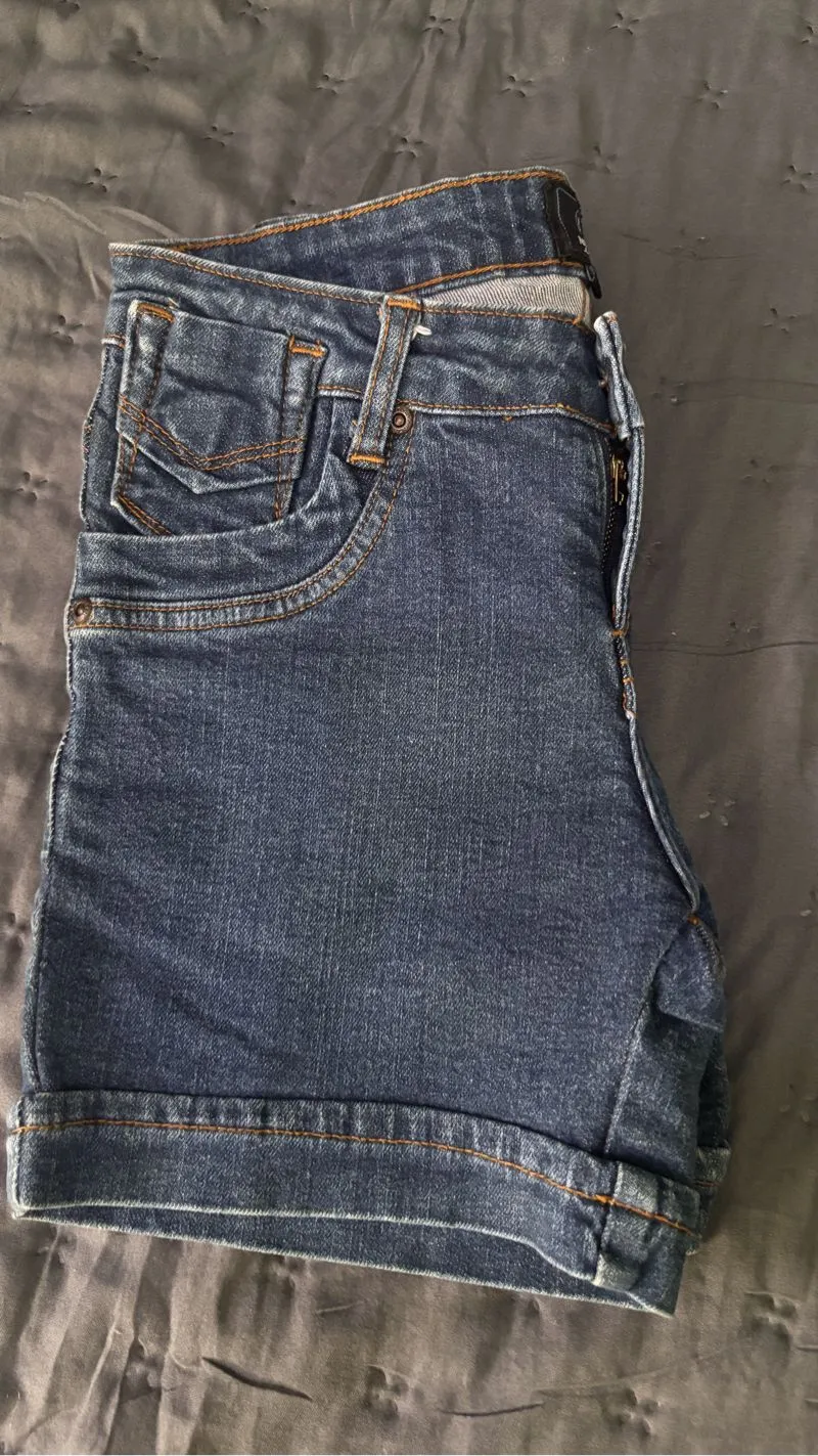 -SOLD OUT- Celana Pendek Jeans Wanita NEVADA  photo 1