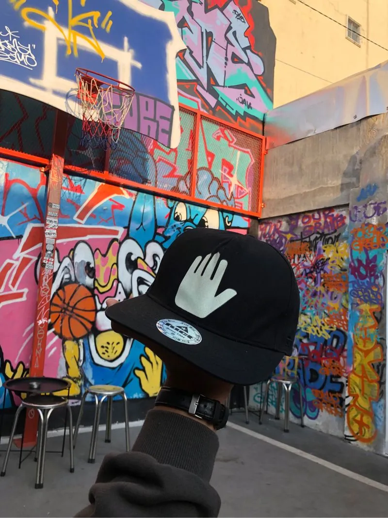 caps fuct  photo 1