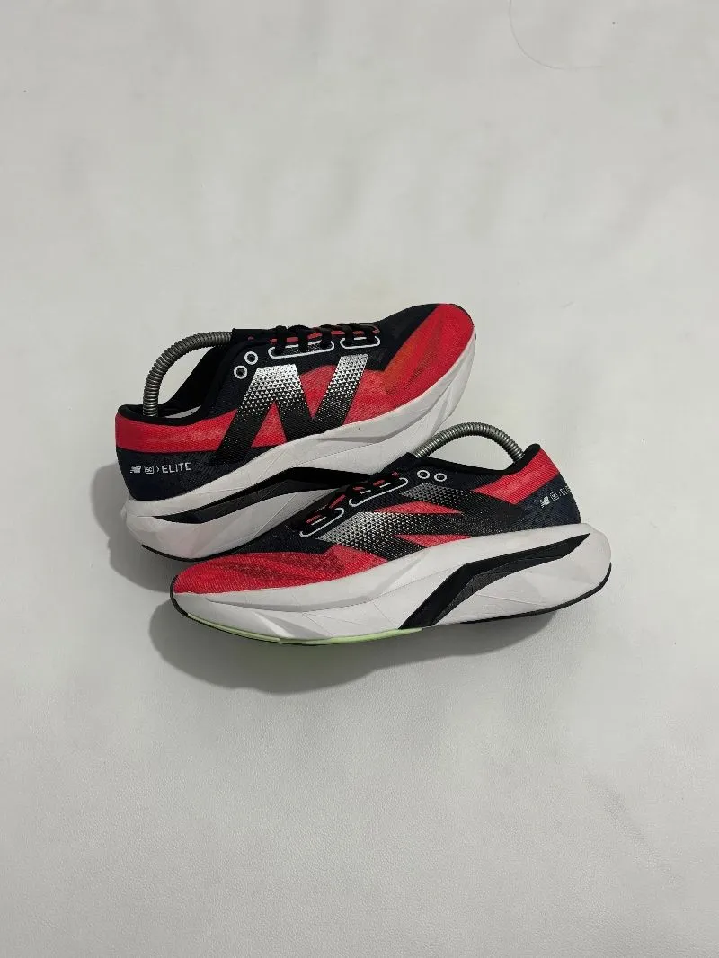 NEW BALANCE FULLCELL ELITE V4 photo 1