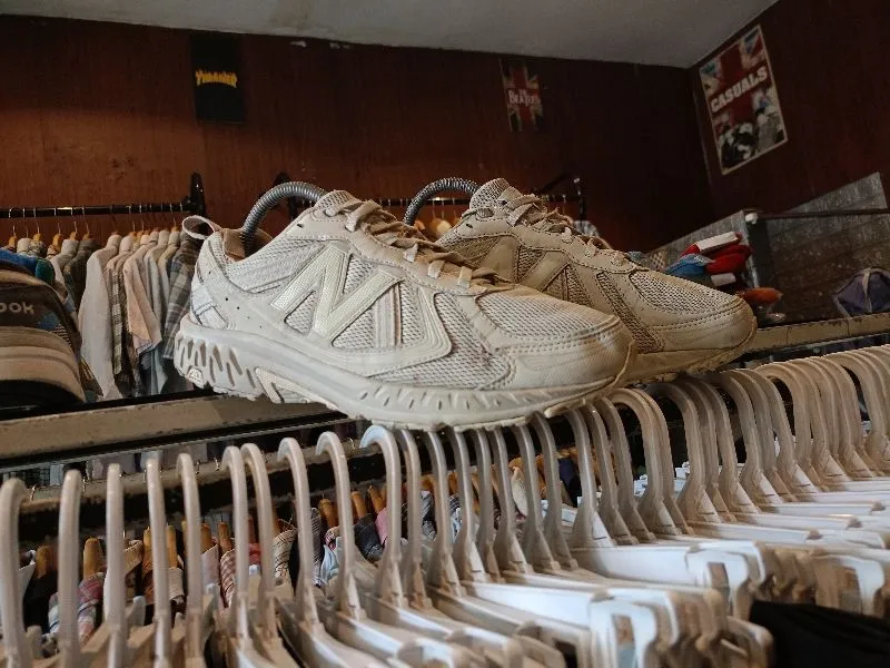 New balance sneakers  photo 1