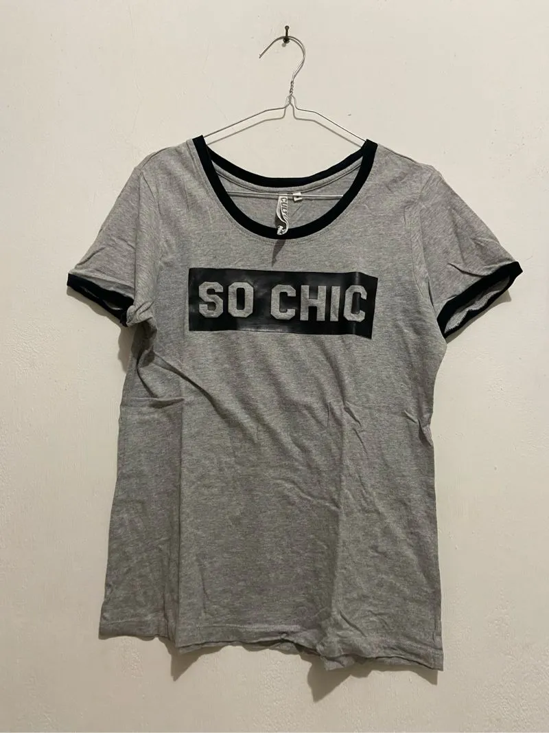 Grey Shirt photo 1