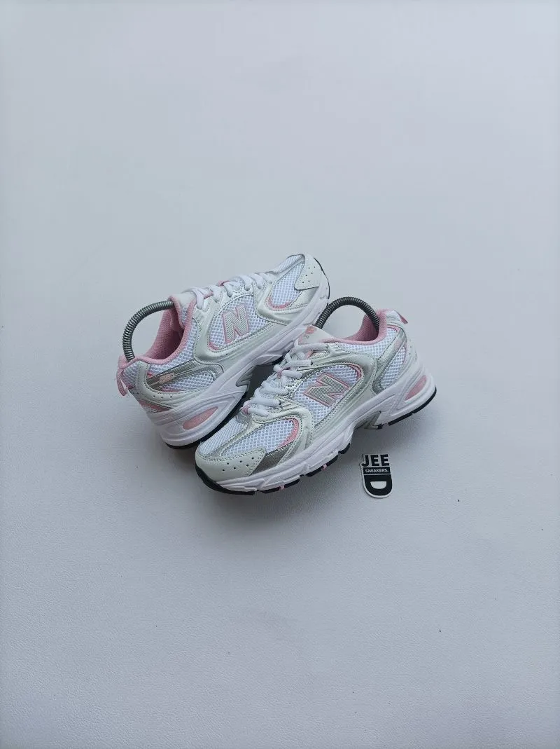 New Balance 530 White Pink photo 1