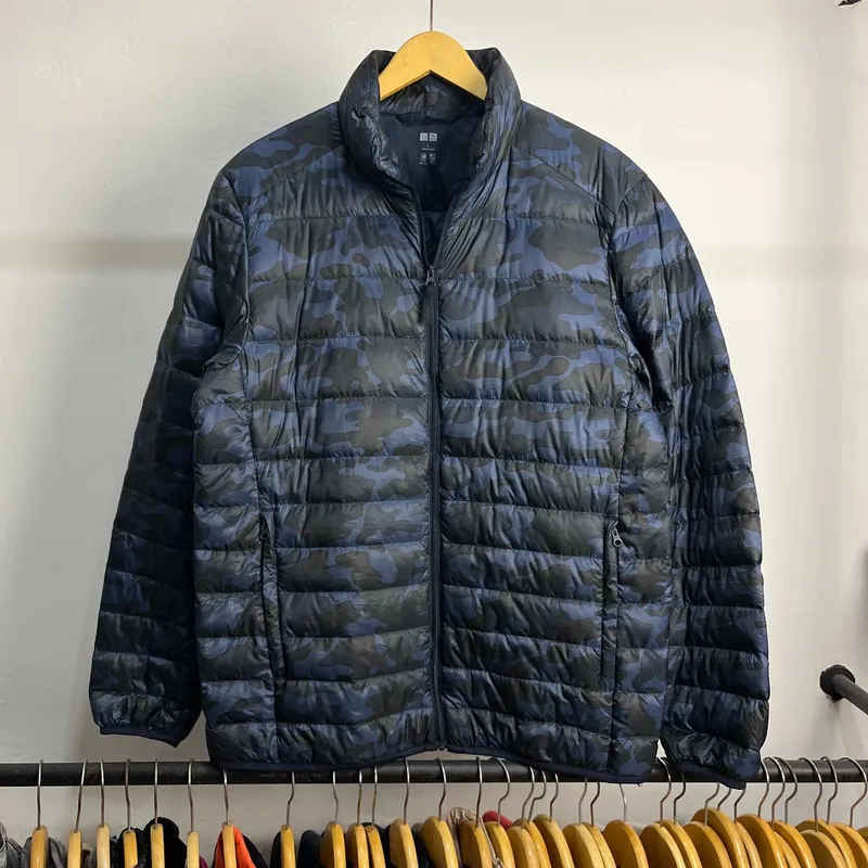 Uniqlo Gorpcore Puffer jacket Pria navy photo 1