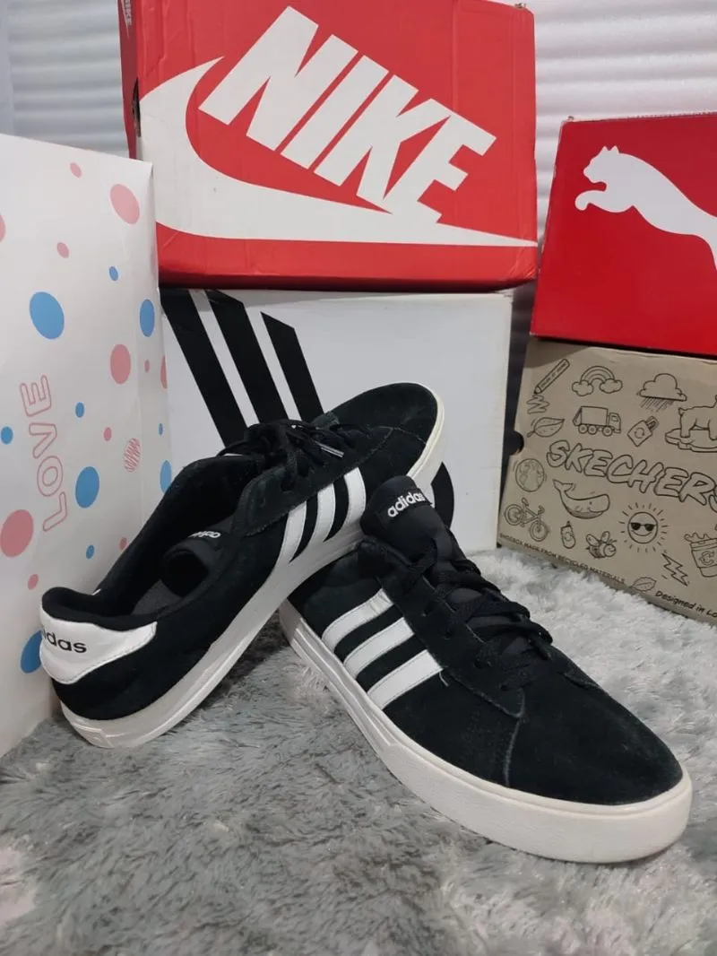 ADIDAS SUEDE BLACK BIG SIZE 47 photo 1