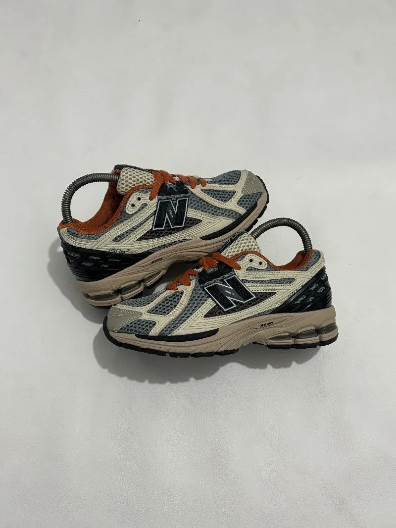 NEW BALANCE 1906R photo 1