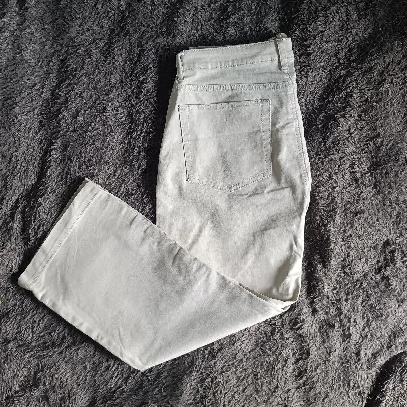 GAP Chinos Boot Cut photo 1