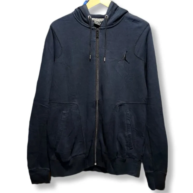 AIR JORDAN BLACK ON BLACK HOODIE | OUTERWEAR | GS  photo 1