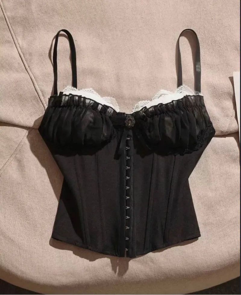 tangtop hitam wanita photo 1