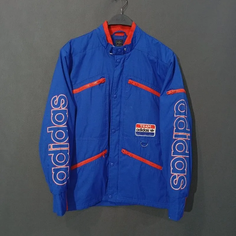 Jaket Adidas spellout photo 1
