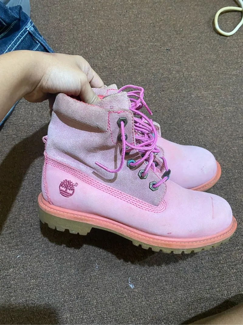 Sepatu Timberland photo 1