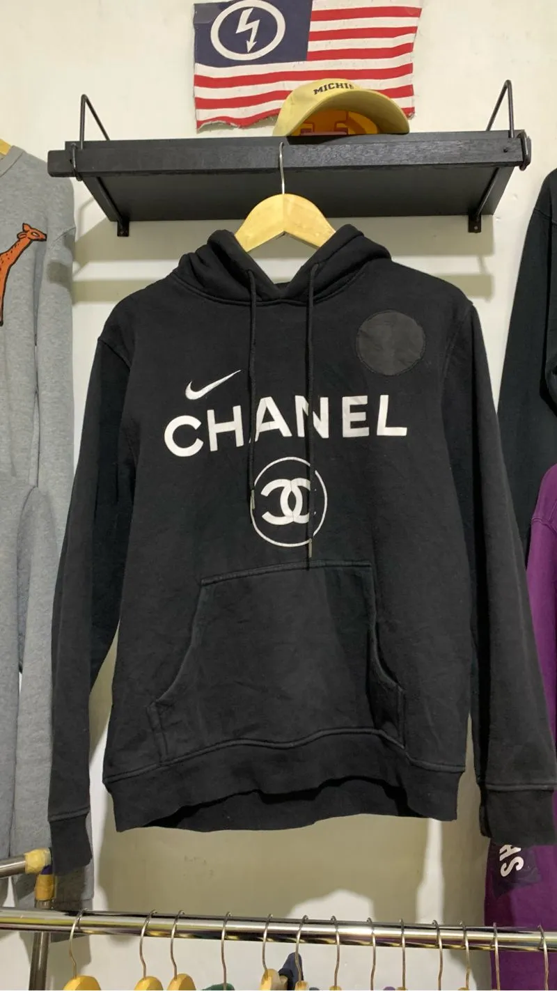 HOODIE NIKE X CHANEL  photo 1