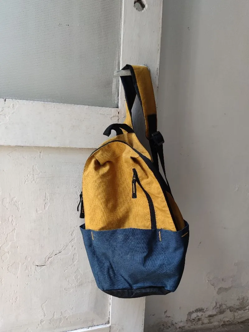 crossbody bag photo 1