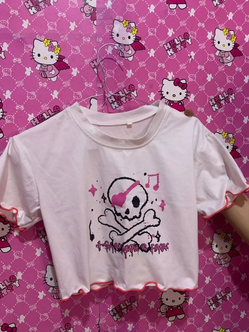 Crop top white motif tengkorak photo 1