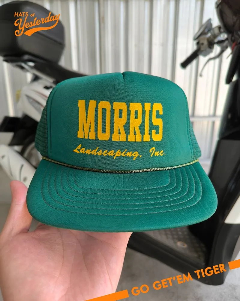 Topi Morris Landscaping inc vintage trucker hat photo 1