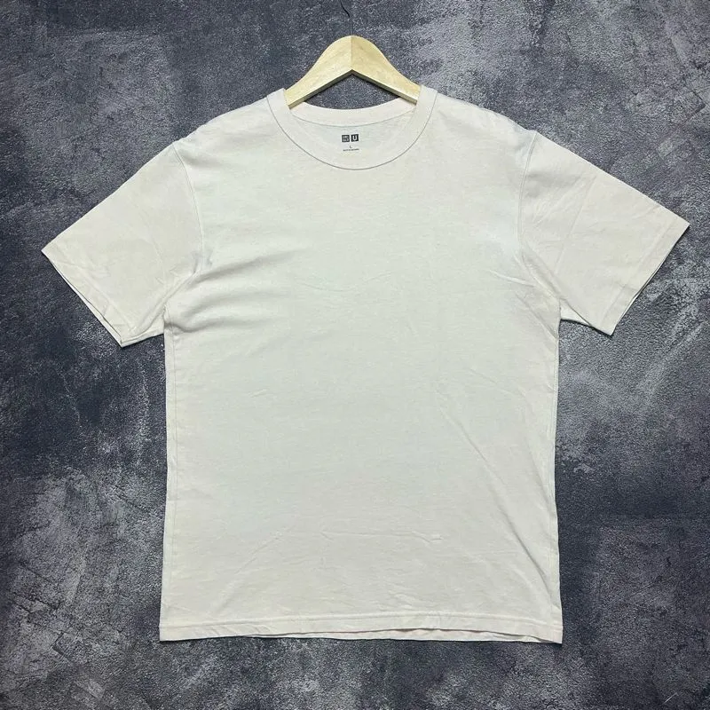 Tshirt Uniqlo beige  photo 1