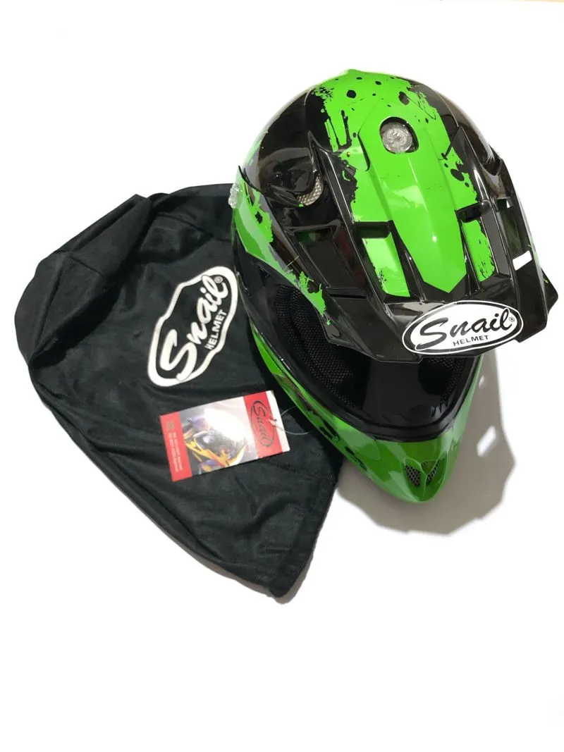 Snail helmet photo 1