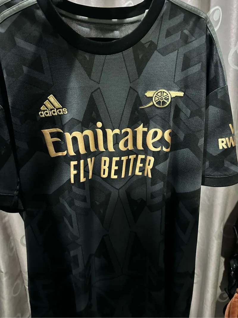 Jersey bola arsenal 3rd kit 2022/2023 photo 1