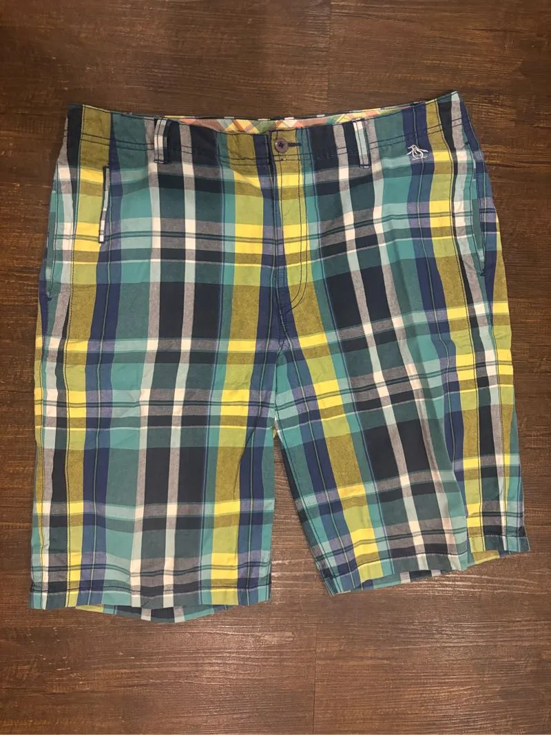 Penguin golf short photo 1