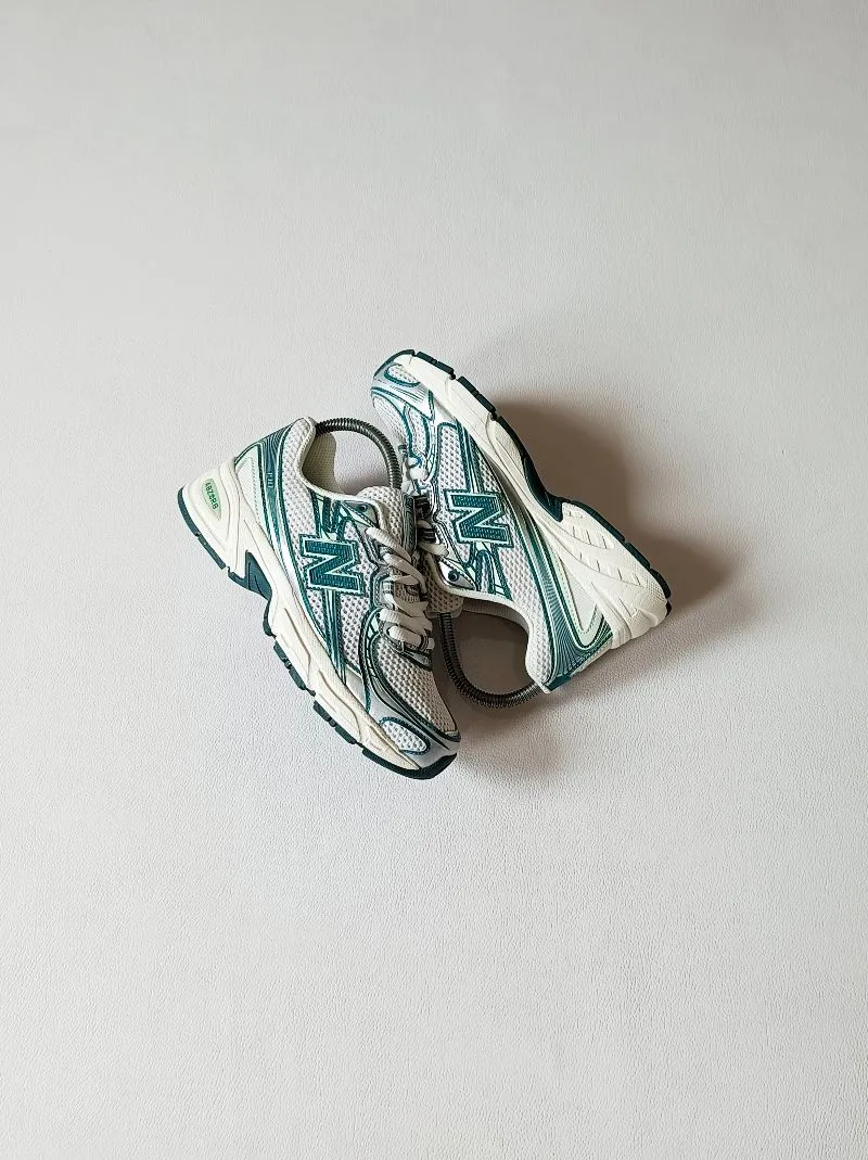 New Balance 740 Marsh Green  photo 1