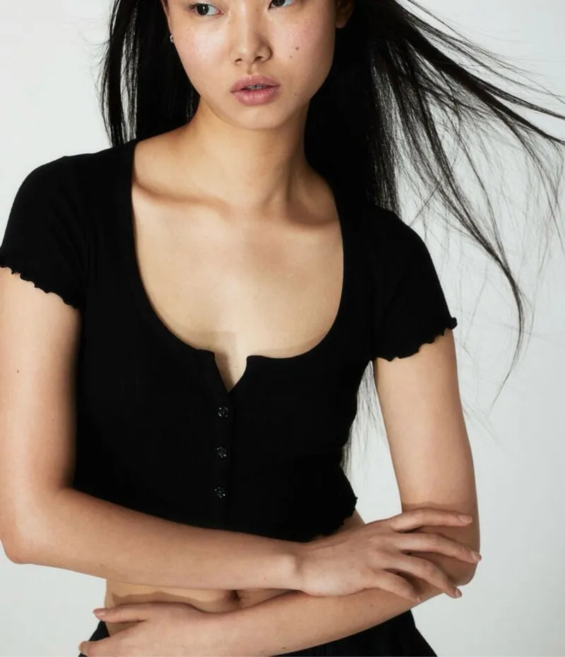 H&M black buttoned crop top  photo 1