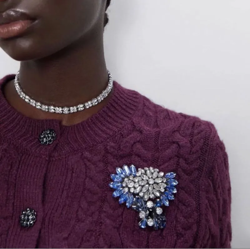 Zara cardigan with brooches photo 1