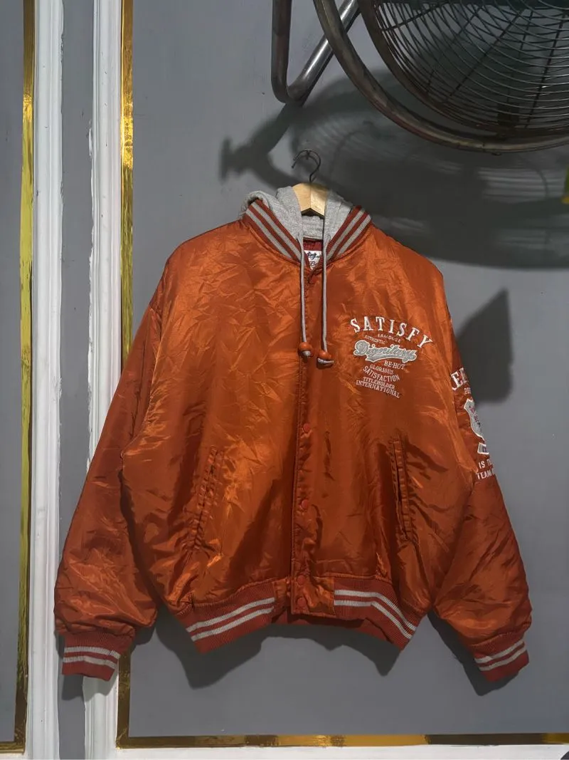 Jaket varsity hood outstanding statisfy bahan satin  photo 1