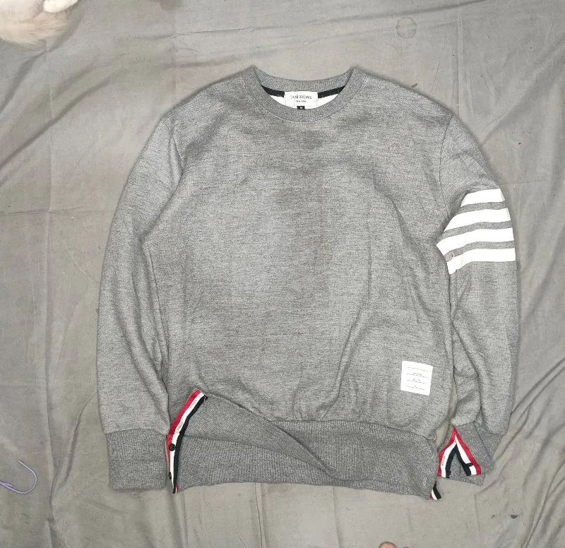 THOM BROWNE 4 BAR LONG photo 1