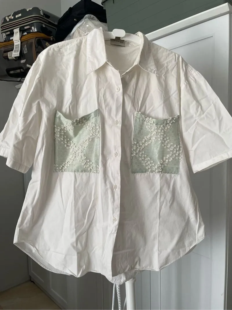 Studio tui white shirt photo 1
