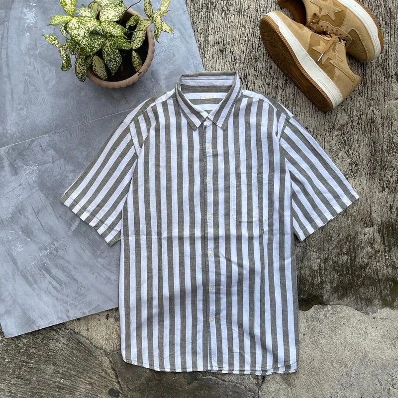 Uniqlo Grunge Indie Formal shirt Pria white brown photo 1