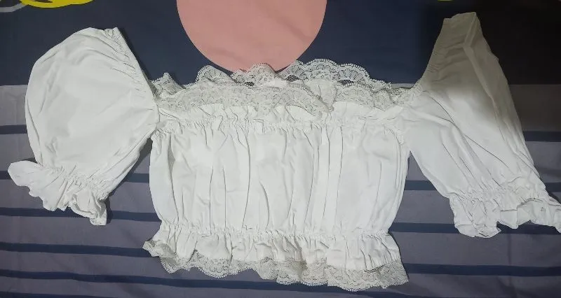 milkmaid crop top photo 1