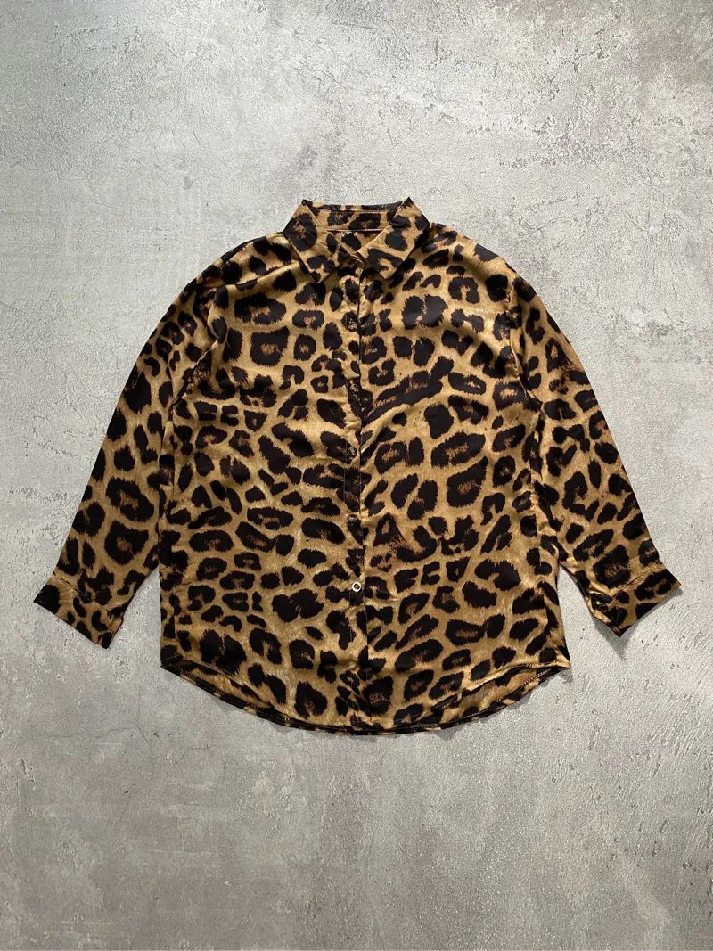 Unbrand Leopard Pattern Shirt photo 1