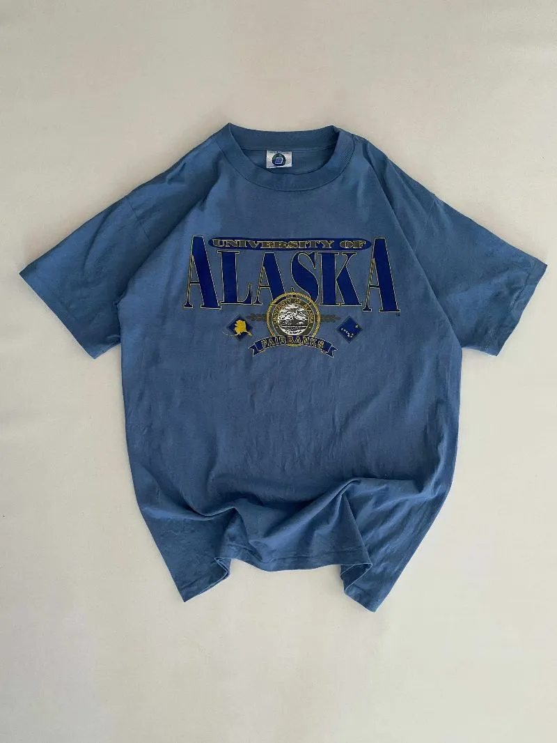 KAOS TSHIRT VINTAGE UNIVERSITY OF ALASKA photo 1