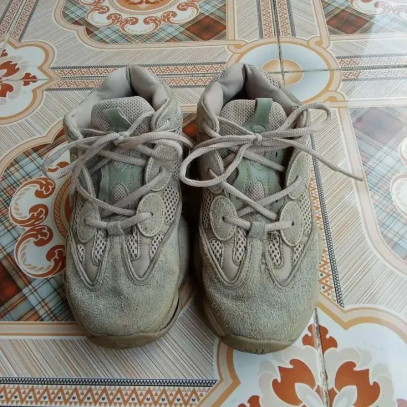 ADIDAS sneakers photo 1