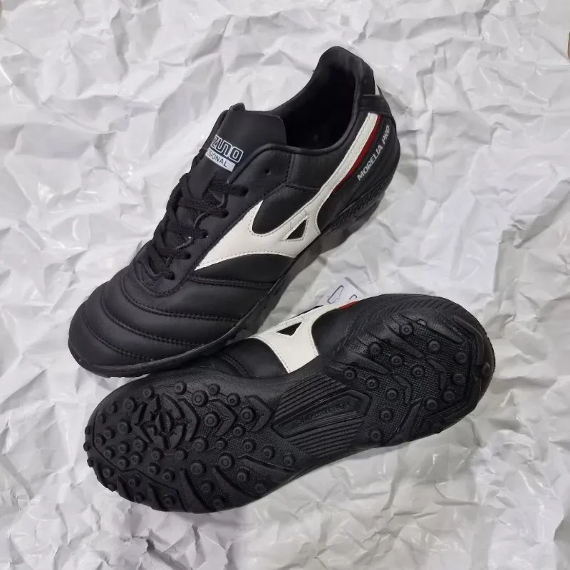 Sepatu futsal gerigi bahan kulit  photo 1
