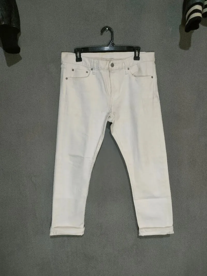 Uniqlo Regular Fit Selvedge White Denim photo 1