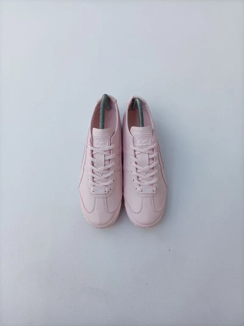 pearl ٩(๑❛ᴗ❛๑)۶pink Nike Women's Air Force '07 Soft Pearl / Particle Pink