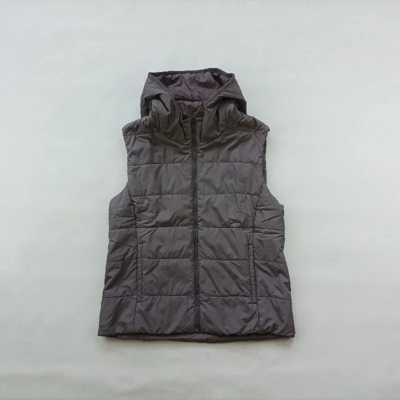 Gu reversible vest size M wanita H102 photo 1