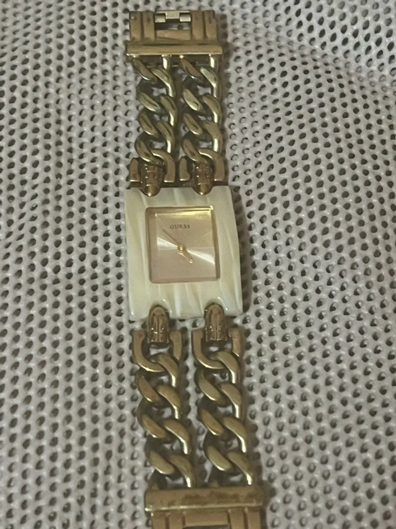 Jam tangan wanita GUESS Original  photo 1