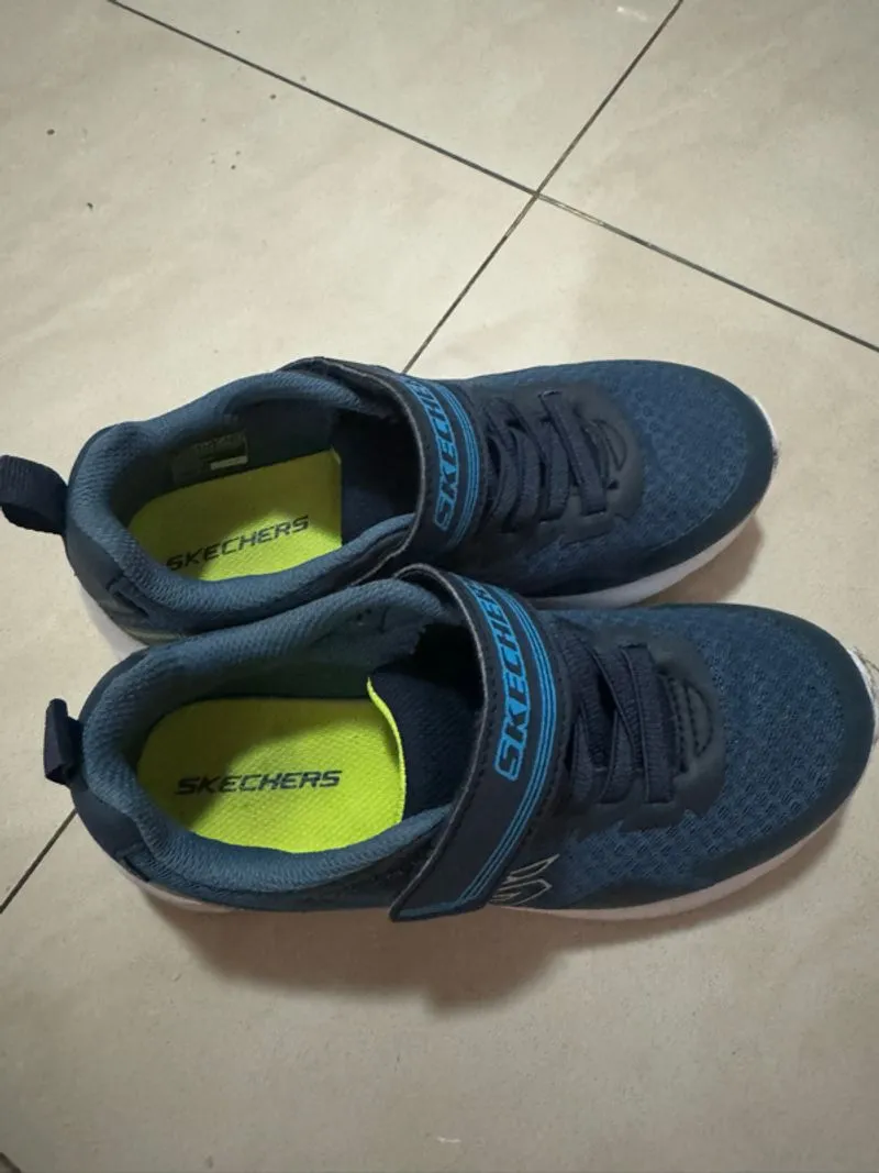 Sepatu Skecher Anak Ori photo 1