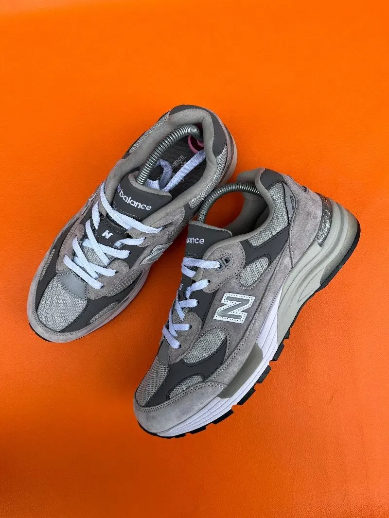 NEW BALANCE 992 USA