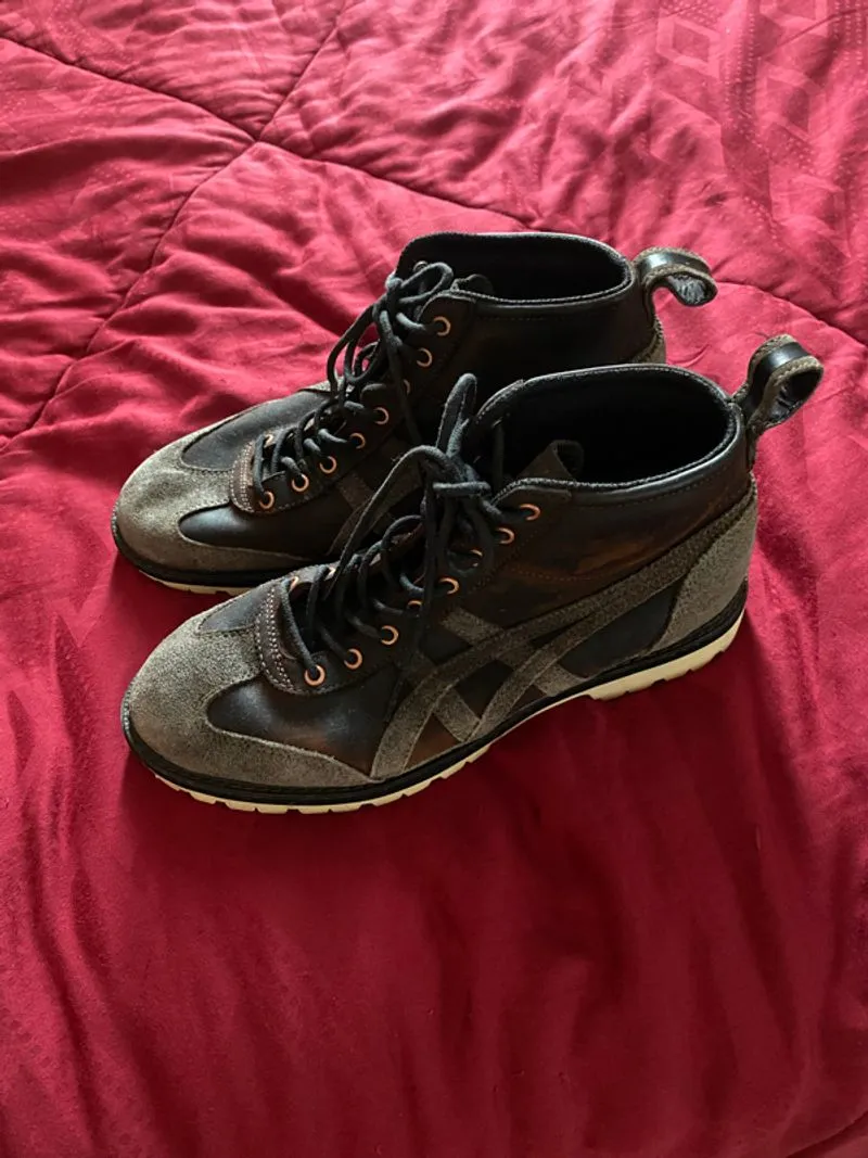 Onitsuka tiger shoes photo 1