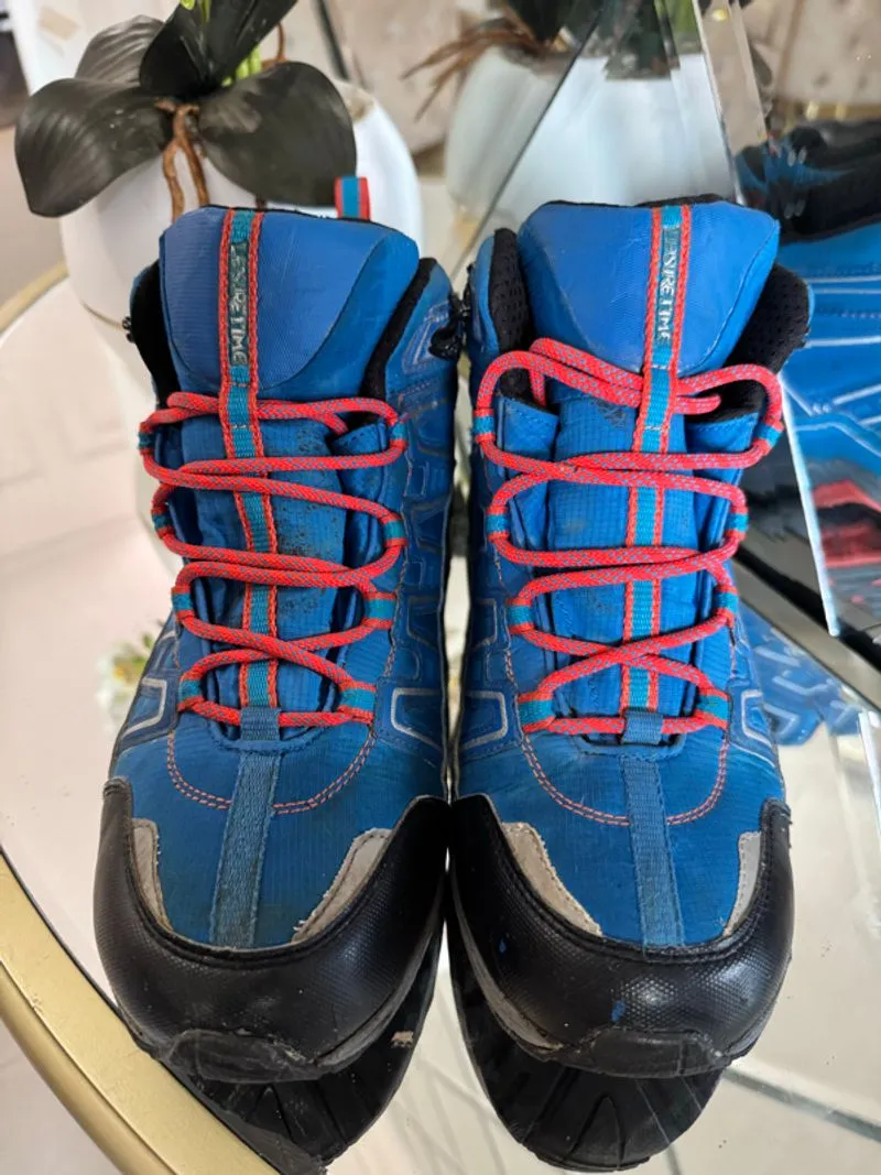 Leisure time hiking outdoor boots photo 1