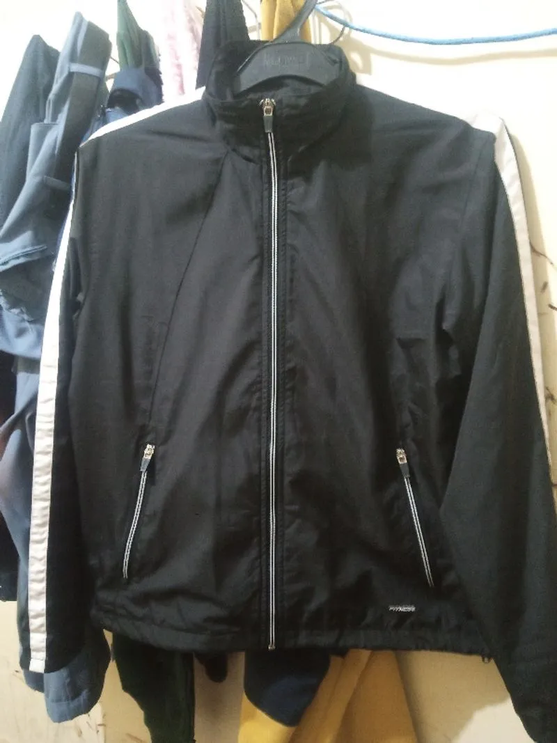 Jaket Tracktop Ellesse Fitness parashut mantab photo 1