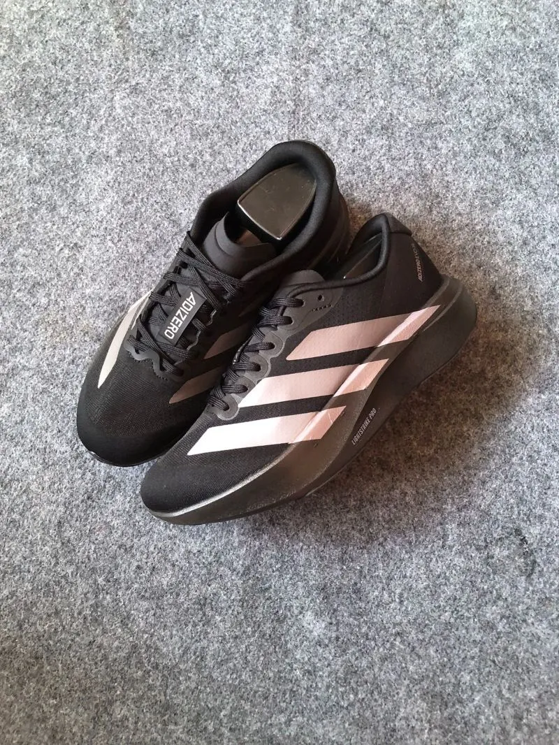 Adidas adizero Black white  photo 1