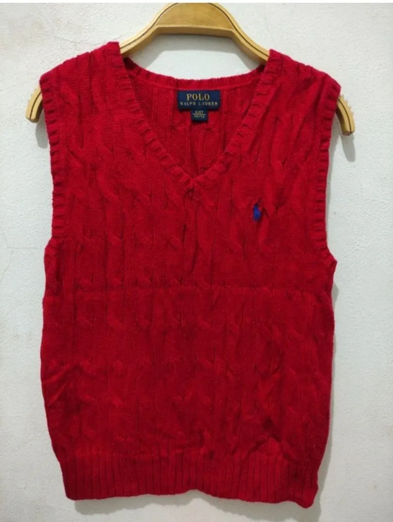 Red Cable Knit Vest Polo Ralph Lauren,
size 4T photo 1