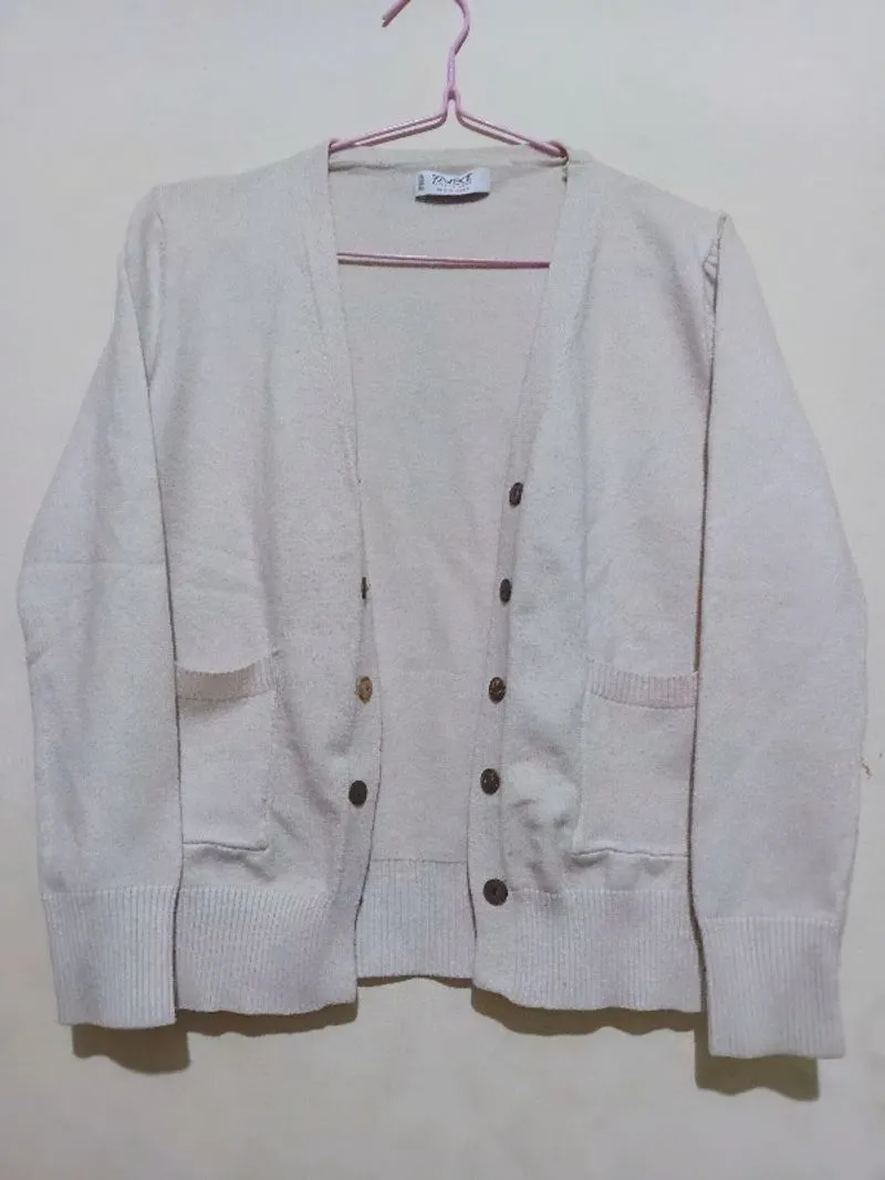 cardigan  photo 1