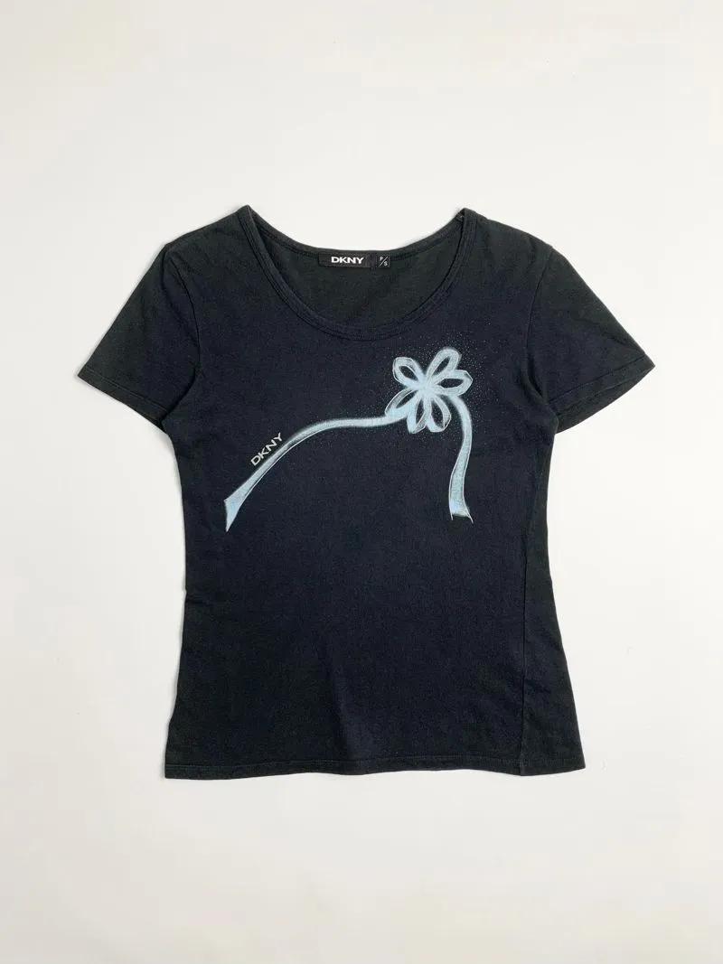 Y2k DKNY Tee With Flower Art Graphic 2000s photo 1